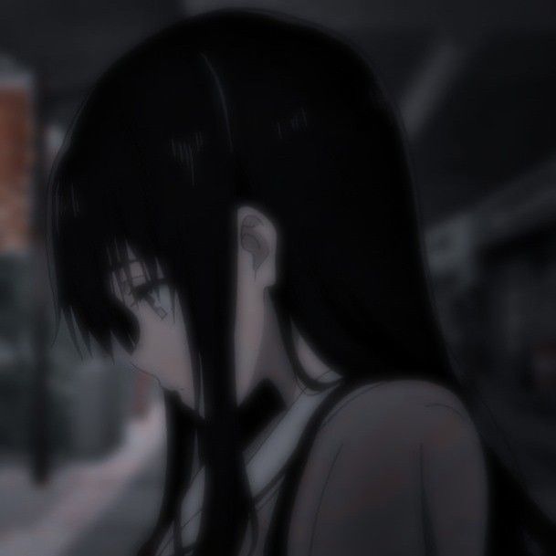 Avatar trắng đen anime mờ nữ